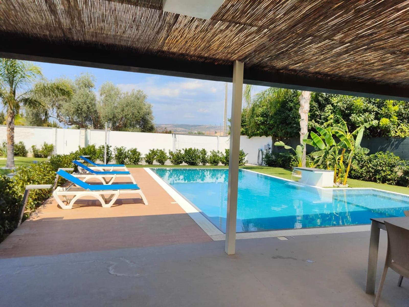 Villa Zoe Comiso Buitenkant foto