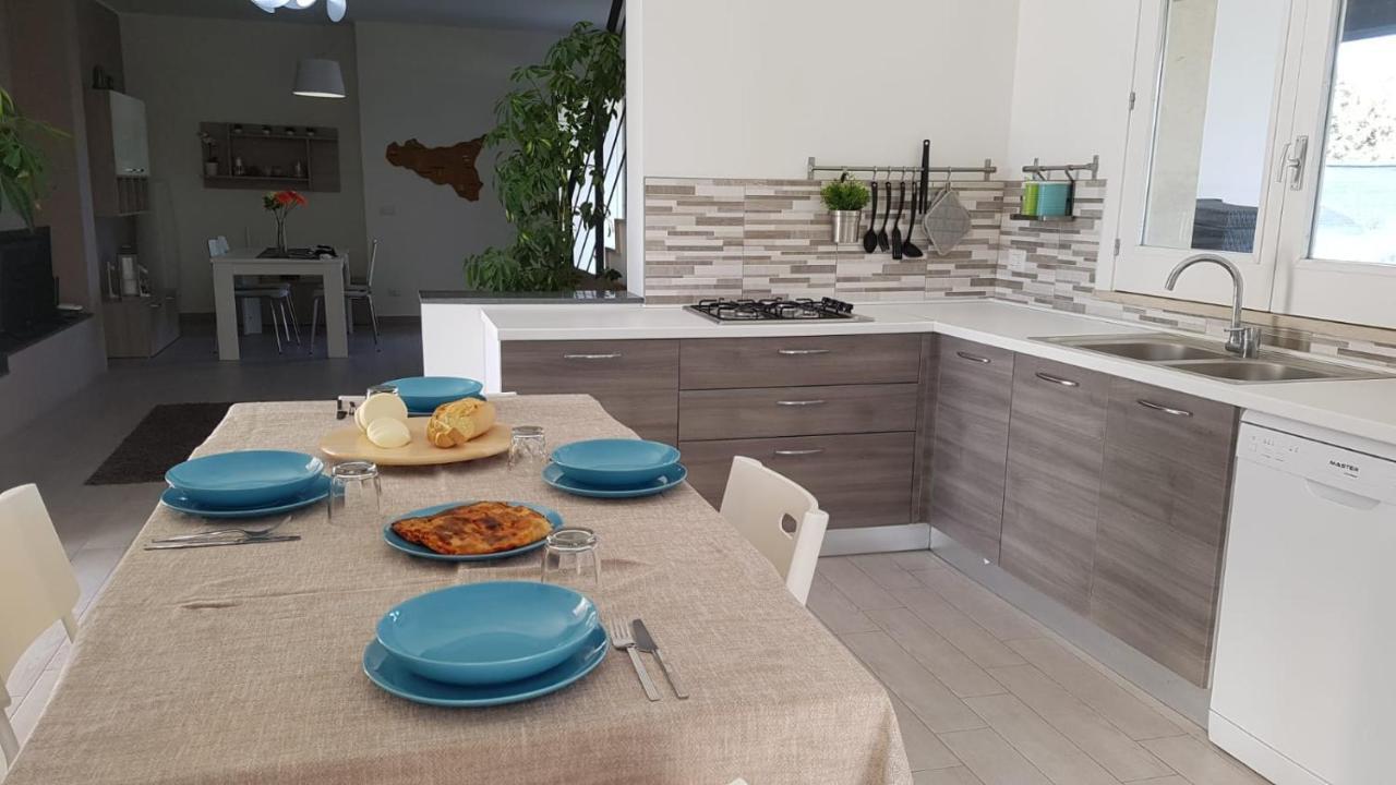 Villa Zoe Comiso Buitenkant foto